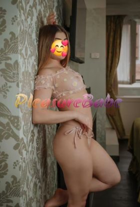 Aylla sexy
